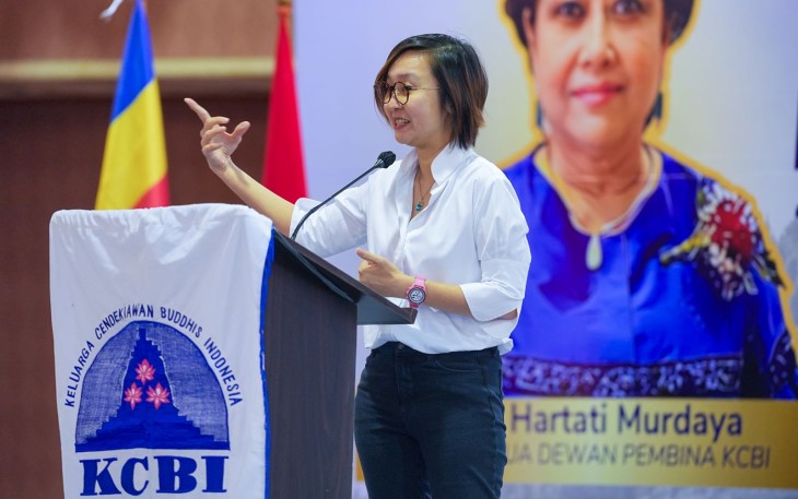 Wakil Menteri Ekonomi Kreatif (Wamen Ekraf) Irene Umar menghadiri pengukuhan Dewan dan pelantikan Dewan Pengurus Pusat Keluarga Cendekiawan Buddhis Indonesia (DPP KCBI)