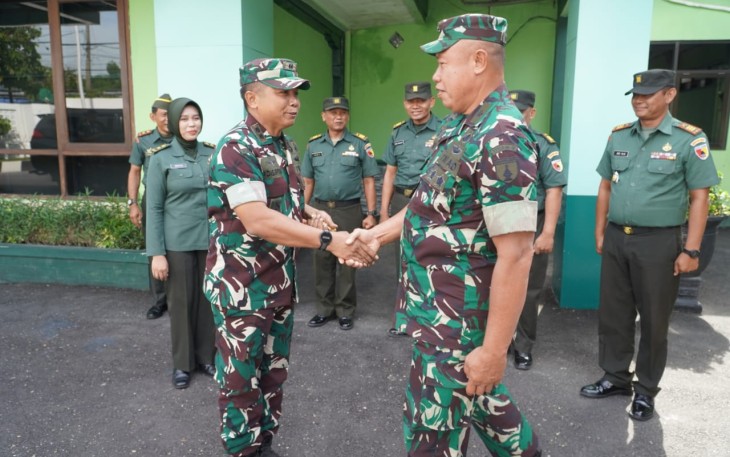 Dandim 0803/Madiun Sambut Kunjungan Kerja Irdam V/Brawijaya