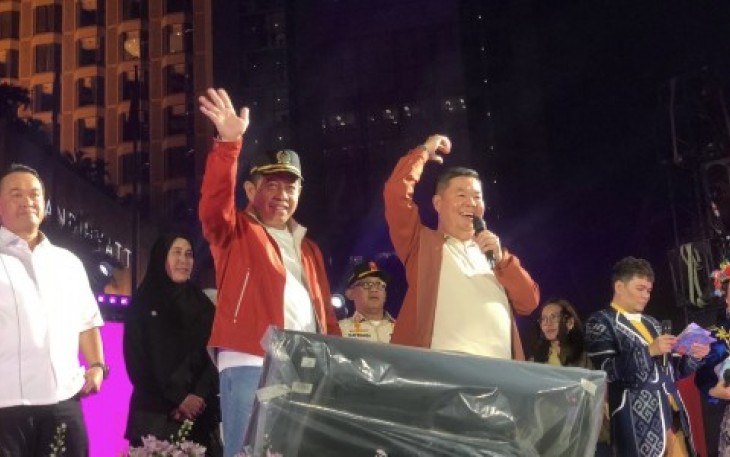 Pj Gubernur DKI Jakarta Teguh Setyabudi di Bundaran HI Jakarta, Rabu (1/1/25)