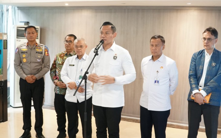 Menko Agus Harimurti Yudhoyono (AHY)