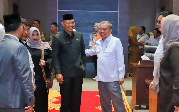 Sekdaprov Kepri Hadiri Paripurna DPRD