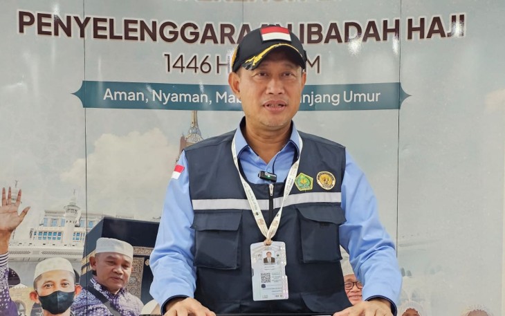 Kepala Biro Humas dan Komunikasi Publik Akhmad Fauzin dalam konferensi Pers di Makkah, Senin (16/6/2025)