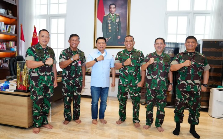 Mabes TNI Pererat Silaturahmi dengan Sesepuh Jenderal TNI (Purn) Dr Moeldoko