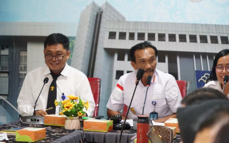Rapat Analisis dan Evaluasi Peraturan Bupati Nias Barat Nomor 35 Tahun 2024 Tentang Perubahan Atas Peraturan Bupati Nias Barat Nomor 57 Tahun 2023