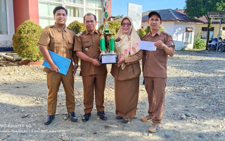 Piala Juara 1 Tingkat Kecamatan Ipuh