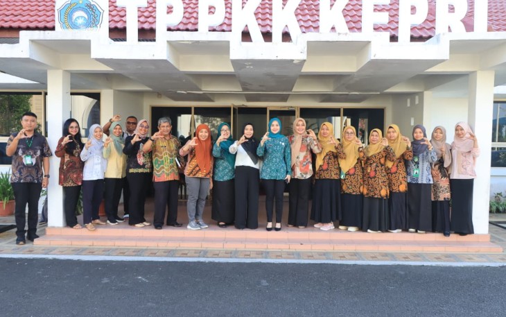 Posyandu Kasih Bunda dari Bintan masuk dalam nominasi Posyandu Bidang Kesehatan Berprestasi Tingkat Nasional Tahun 2025. Mewakili Provinsi Kepulauan Riau, Posyandu Kasih Bunda akan berkompetisi dengan Posyandu dari seluruh Provinsi se Indonesia