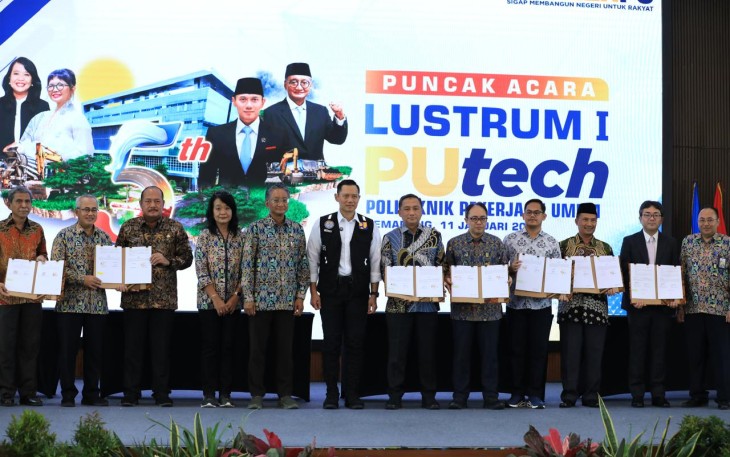 Foto bersama saat acara