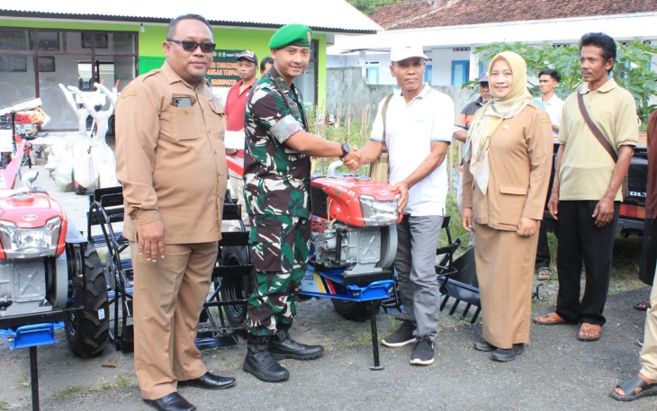 Kodim 0806 dan Pemkab Trenggalek Hadirkan Alsintan untuk Petani