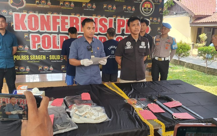 Polres Sragen Tangkap Dua Pelaku Pembalakan Liar di Hutan Jenar
