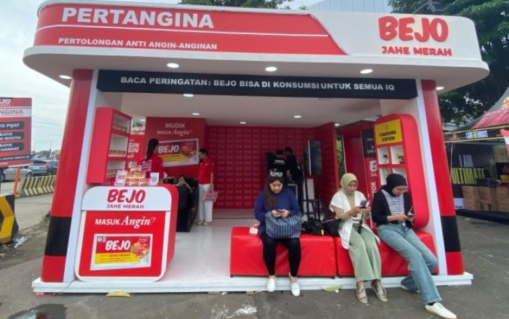 Bejo Jahe Merah menghadirkan booth PERTANGINA (Pertolongan Anti Angin-Anginan) di 51 titik mudik yang tersebar di jalur darat, udara, dan laut.