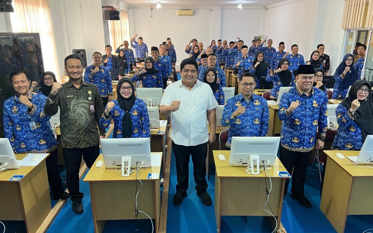 Bupati Roby saat Tinjau Pelaksanaan Penilaian Potensi dan Kompetensi Pegawai Lewat Profiling ASN