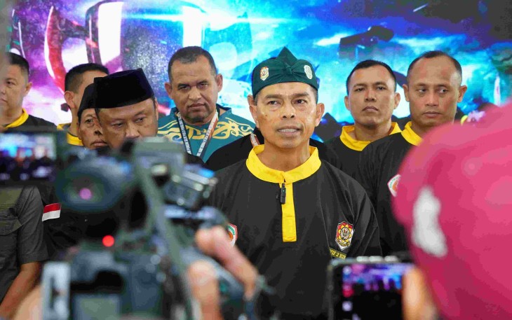 Ir Divif 2 Kostrad Brigjen TNI Indra Heri saat memberikan keterangan pers, Sabtu (20/9)