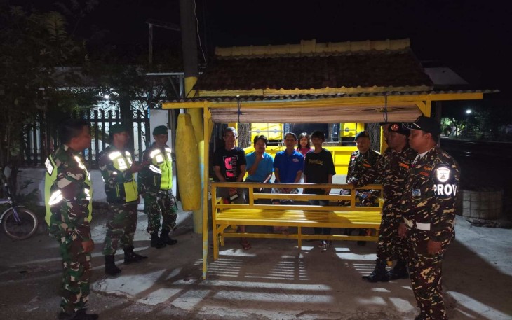 Patroli gabungan wilayah Kodim 0803/Madiun