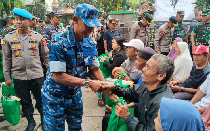 Baksos sinergitas TNI-Polri 