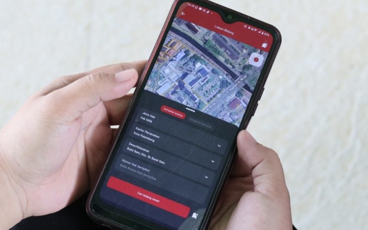 Aplikasi Sentuh Tanahku
