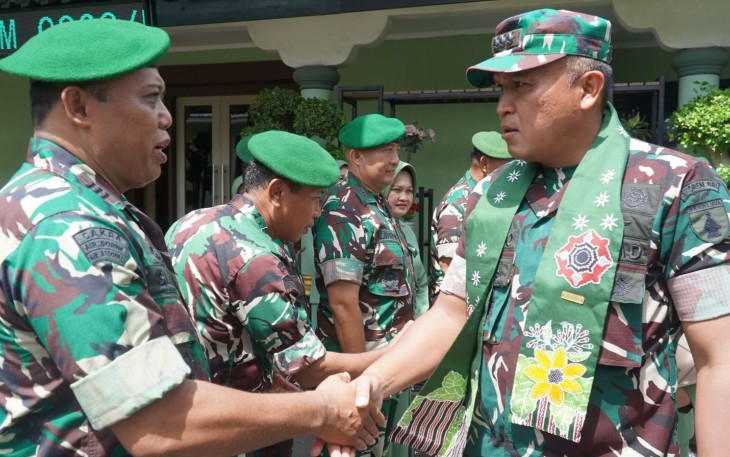 Danrem 081/DSJ, Kolonel Arm Untoro Hariyanto 