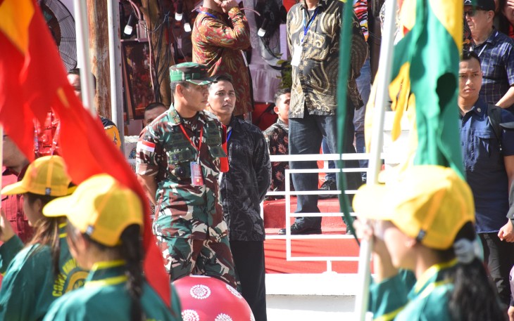  Danrem 121/Abw Brigjen TNI Purnomosidi, S.I.P., M.A.P., M.Han. saat Turun Langsung dalam Pengamanan Kunker Wapres di Kota Siangkawang