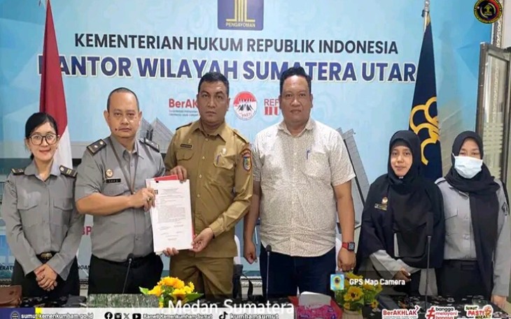 Poto Bersama Usai Gelaran Rapat di Kanwil Kementerian Hukum Sumut