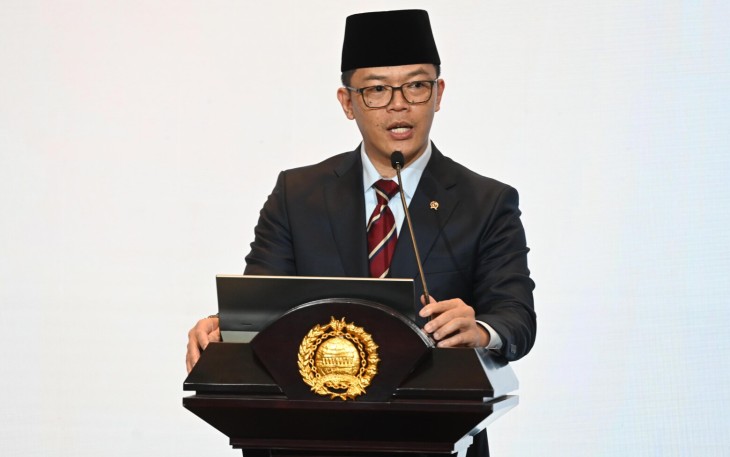 Menteri Luar Negeri Sugiono 