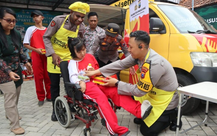Pelajar SLB Riang Hati Tulungagung 