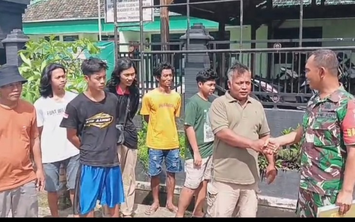 Penerimaan Jadi Prajurit TNI AD Tidak Dipungut Biaya Anggota Kodim Ponorogo Beri Penjelasan 