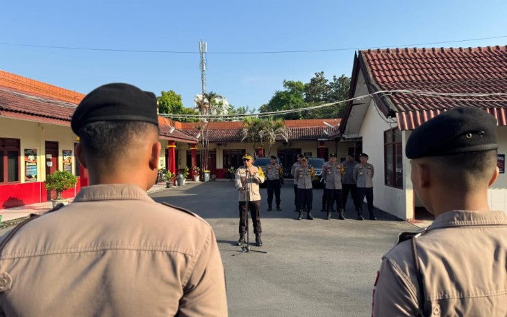 Kapolrestabes Medan Pimpin Apel di Mako Sat Samapta Jl.Putri Hijau Medan.