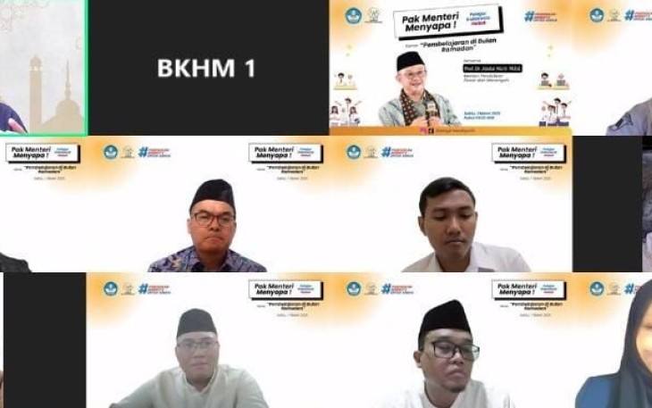 Mendikdasmen Abdul Mu'ti menyapa melalui daring