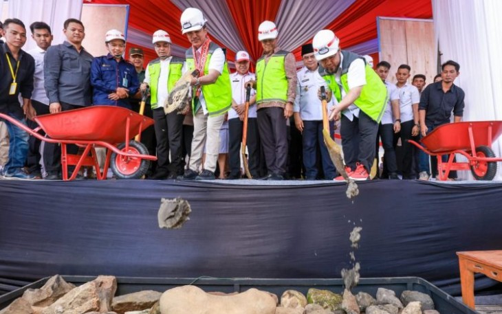 Wamenkes Prof Dante Saksono Harbuwono saat groundbreaking RSUD Bengkulu Tengah, Rabu (5/3)