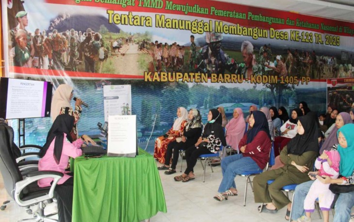 Penyuluhan kesehatan warga di lokasi TMMD Kodim Parepare 