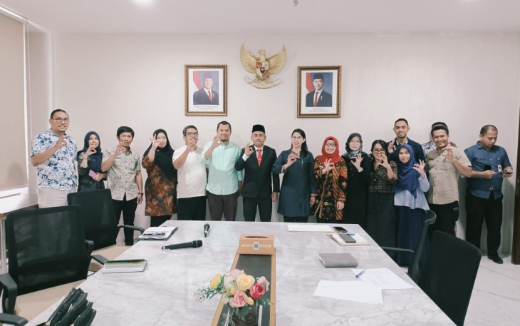 Kakanwil Kementerian HAM Sumut Poto Bersama Usai Gelaran Rapat.