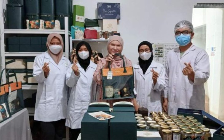 UMKM Pertamina Banjir Pesanan Hampers Jelang Idul Fitri 2025 