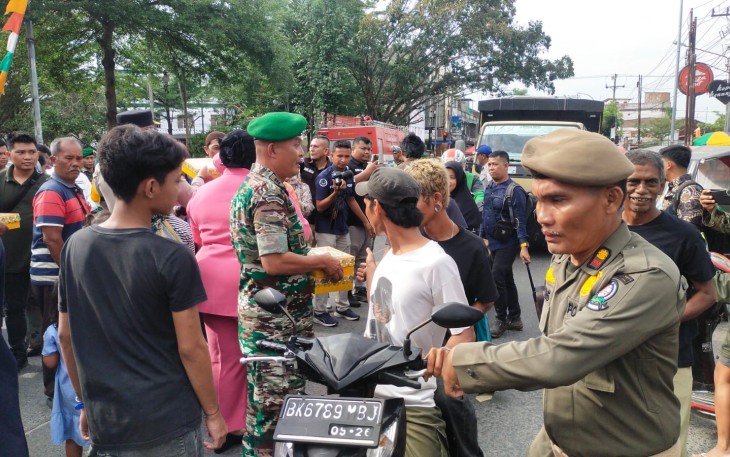 Kegiatan Pengecekan Pos PAM Danramil 0304-6/Lubuk Pakam Dampingi Forkopimda 