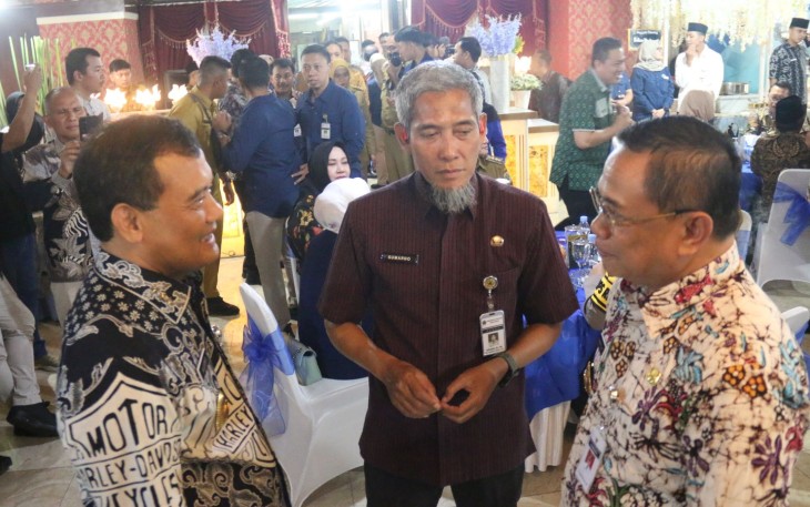 Gubernur Jateng (kiri) dan Bupati Pati (kanan)