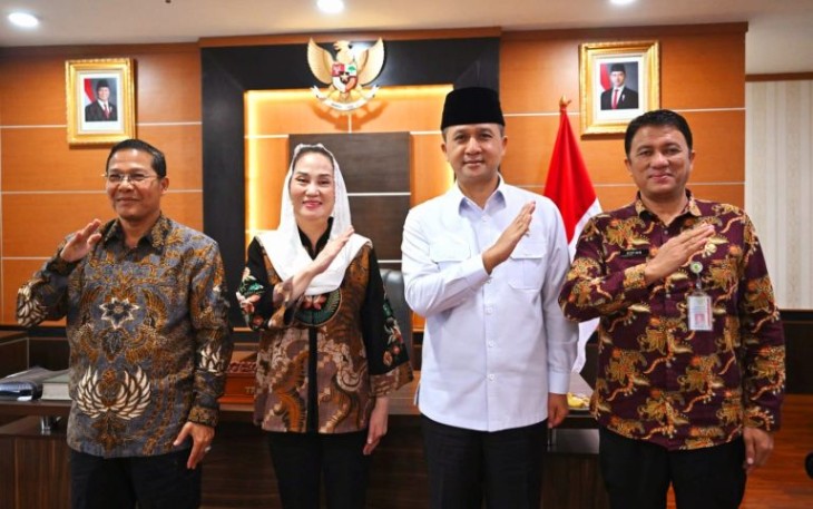 Bupati Natuna Kunjungi Kantor Kementerian Transmigrasi Bahas Kawasan Ekonomi Khusus
