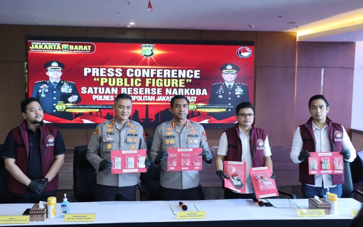 Polres Metro Jakbar Amankan Empat Jenis Narkoba Ditemukan di Rumah Fachri Albar