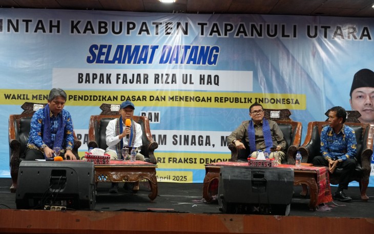 Wakil Menteri Pendidikan Dasar dan Menengah (Wamendikdasmen), Fajar Rizal Ul Haq