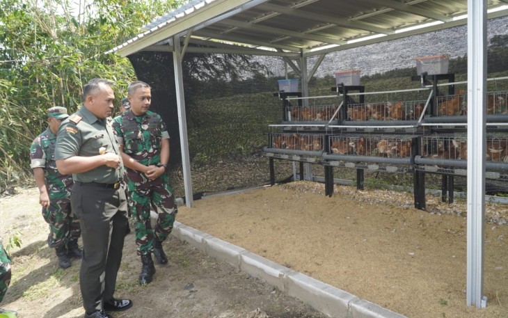 Dandim Madiun Dampingi Kunjungan Danrem 081/DSJ Dalam Rangka Peninjauan Ketahanan Pangan Terpadu