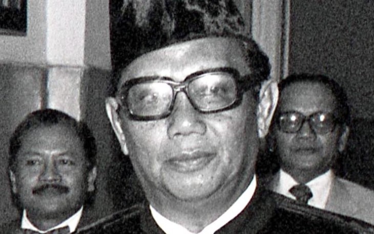 Oemar Seno Adji 