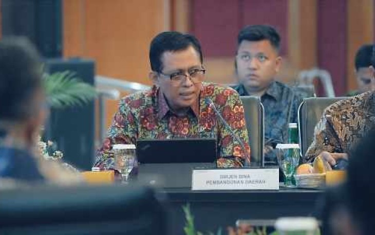 Dirjen Bangda Kemendagri Restuardy Daud 