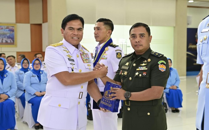 Kepala Staf Angkatan Laut (Kasal) Laksamana TNI Dr. Muhammad Ali Tutup Dikreg Seskoal 
