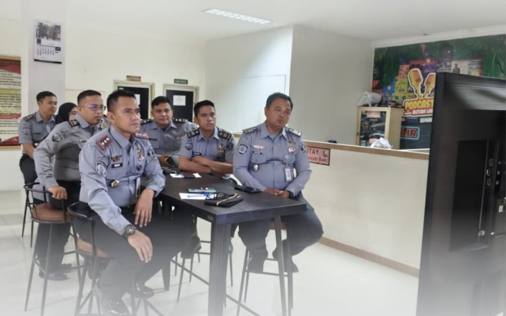Rutan Labuhan Deli Tampak Sedang Mengikuti Kegiatan Anev.