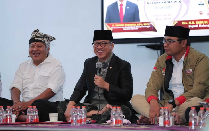 Mendes PDT Yandri Susanto