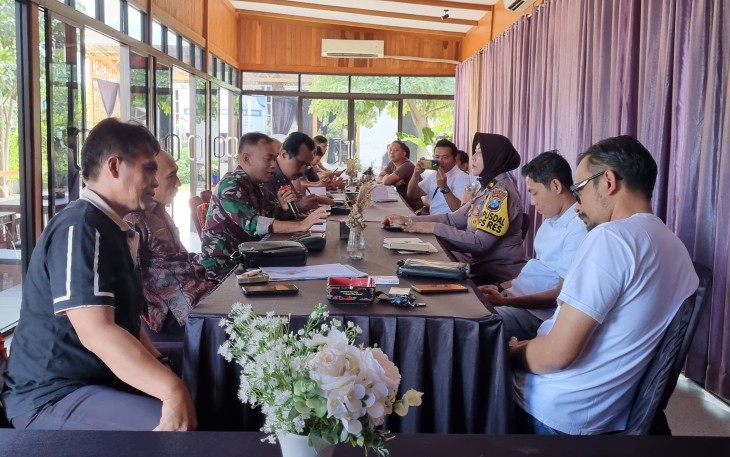 Kolaborasi TNI dan Bulog Gelar Rapat Persiapan Penyaluran Beras SPHP di Wilayah Pacitan