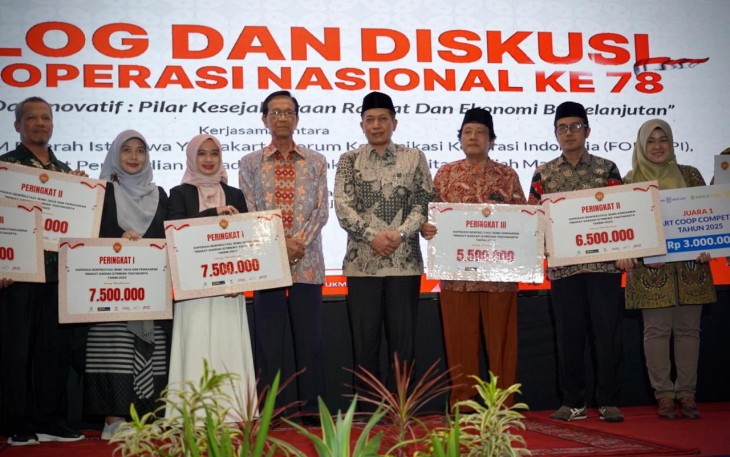 Wamenkop Tekankan Penguatan Koperasi Sebagai Pilar Ekonomi Pancasila Berkeadilan dan Berbudaya