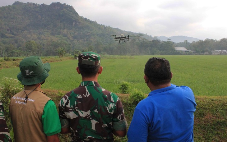 TNI Turun Tangan Drone Jadi Senjata Baru Petani Trenggalek