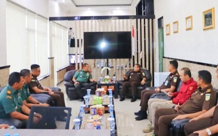 Dandim 0315/Tanjungpinang Sambut Hangat Kunjungan Silaturahmi Kajari Bintan