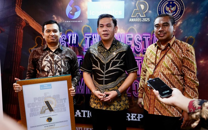 Kementerian Agraria dan Tata Ruang/Badan Pertanahan Nasional (ATR/BPN) menerima penghargaan Popular Government Institution 2025 dari The Iconomics