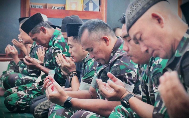 Doa bersama prajurit Korem 081/DSJ