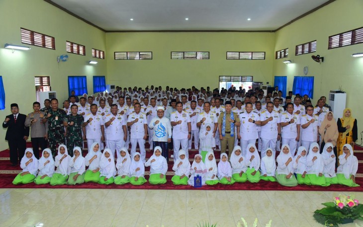 Panglima Kolinlamil Hadiri Doa Bersama dan Santunan, Perkuat Silaturahmi TNI AL Dengan Rakyat 