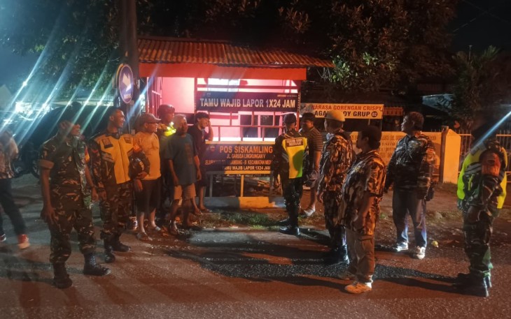 Patroli malam di wilayah binaan